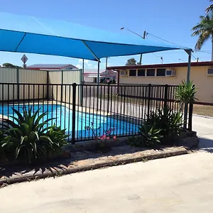 Shell Motel Bowen
